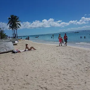  Hébergement de vacances La Bonheur